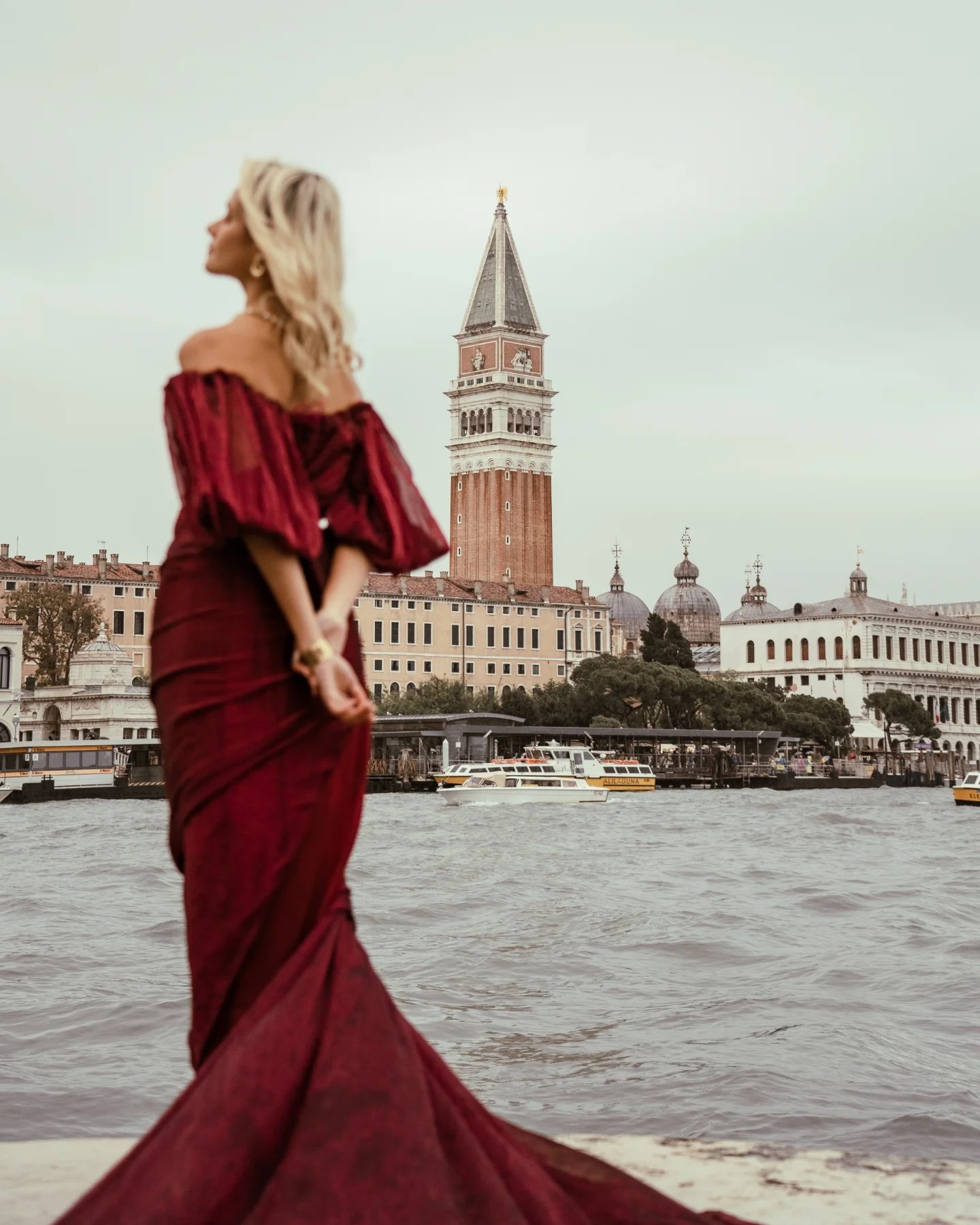 Artistic photoshoot in Venice – photograph by Riccardo Ferro, Venice